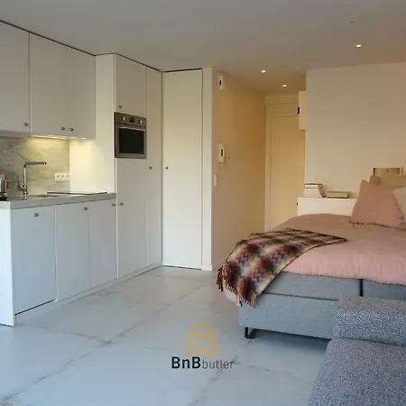 דירה Luxe Studio/hotel Met Prachtig Zicht Op Zee Van Advertentie Veranderen